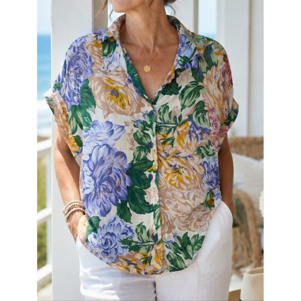 Vintage 90s Pastel Floral Rayon Blouse Size 4 Cottagecore Coastal Grandma Tee